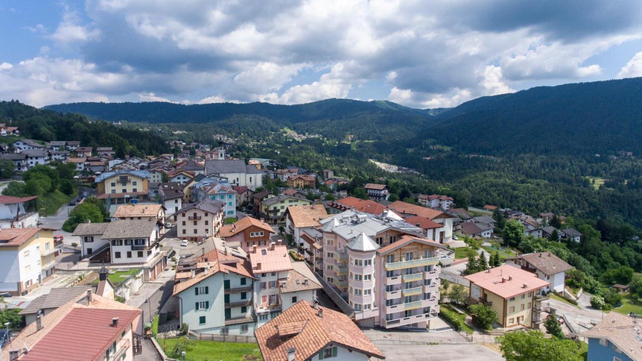 Hotel Luna Bianca Folgaria Exterior foto