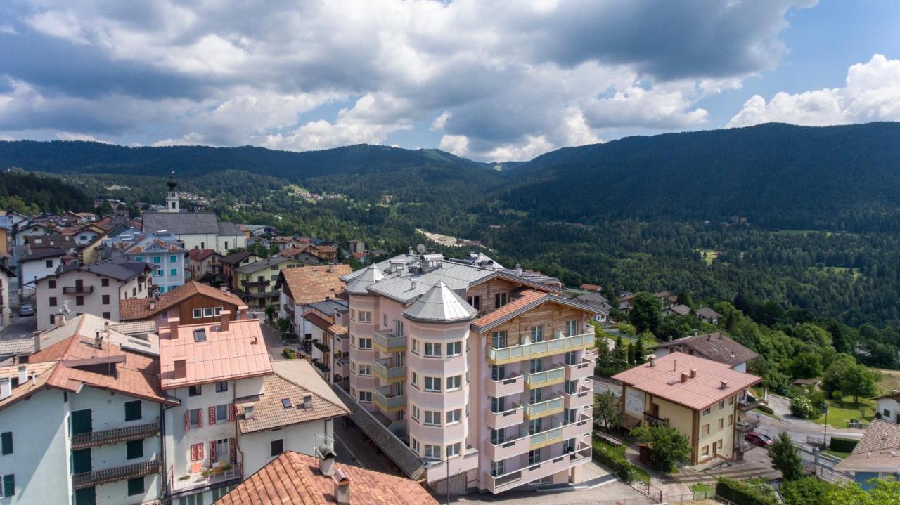 Hotel Luna Bianca Folgaria Exterior foto